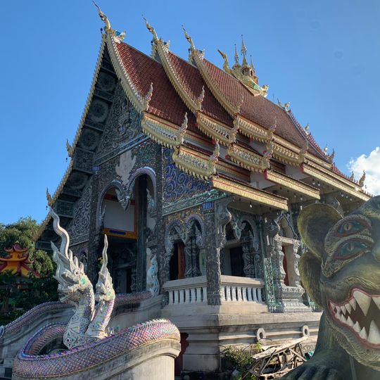 Wat Phra That Doi Khao Khwai Kaeo