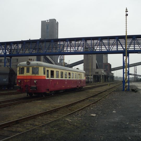 Footbridge over Důl Staříč station