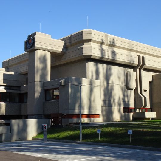 Outside appearance of the northwestern tract of Kulturzentrum Mattersburg