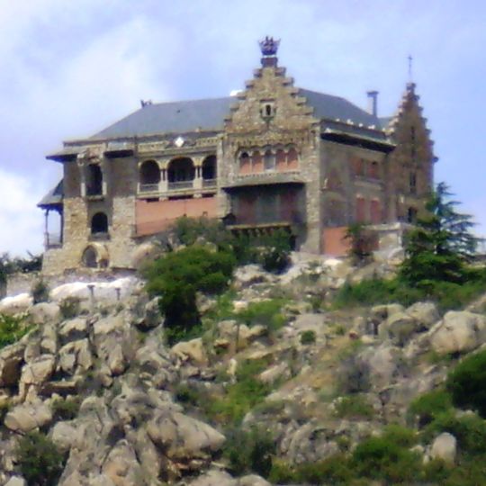 Palace of Canto del Pico
