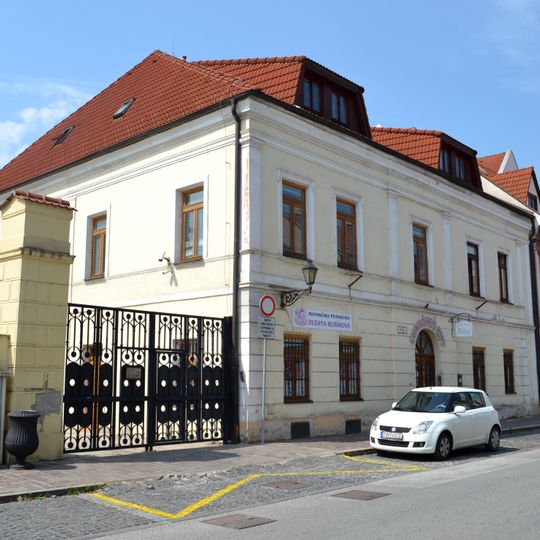 Františkánsky kláštor, dom meštiansky