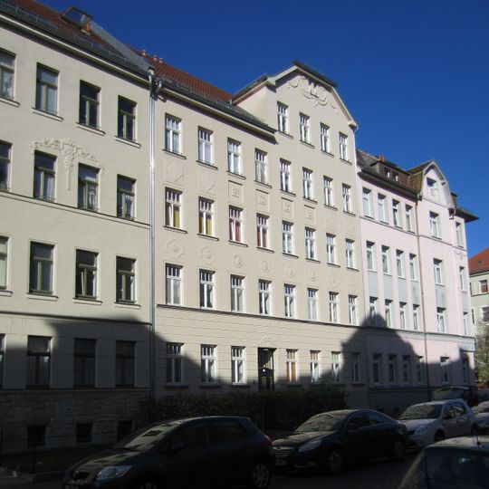 Mietshaus Ploßstraße 44