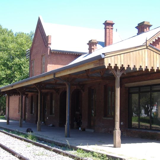 Antártida Argentina train station