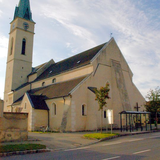 Katholische Pfarrkirche Mariae Himmelfahrt