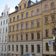 Mietshaus in geschlossener Bebauung Tschaikowskistraße 58