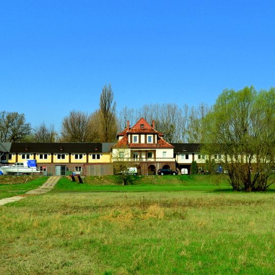 71 Piastowska Street in Poznań