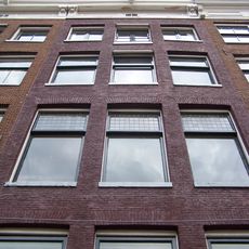 Oudezijds Achterburgwal 73, Amsterdam