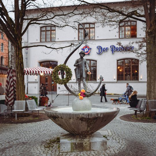 Karl-Valentin-Brunnen