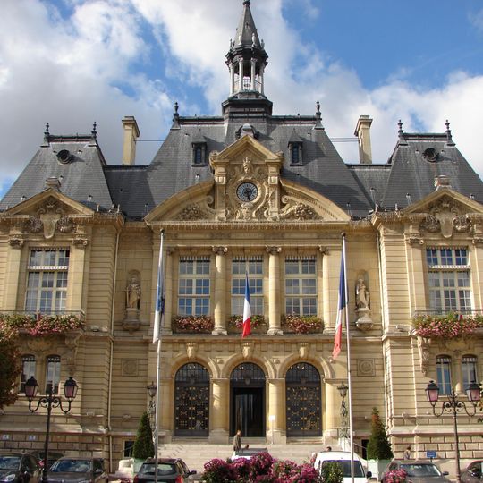Hôtel de ville de Suresnes