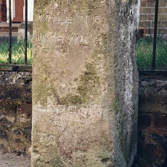 Milestone, The Street, by No. 1 Vulcan Cottages,