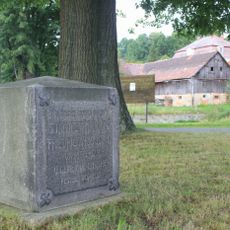 Gedenkstein für König Friedrich August III. Lauske 20 (bei)