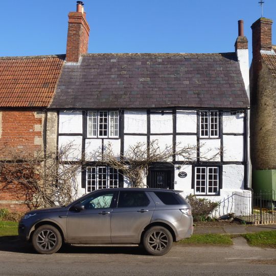Rose And Crown Cottage