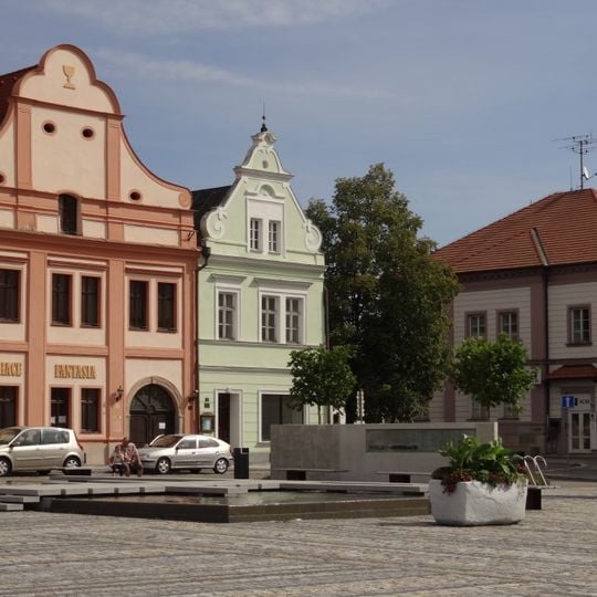 Masarykovo náměstí 14