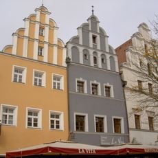 Wohn- und Geschäftshaus