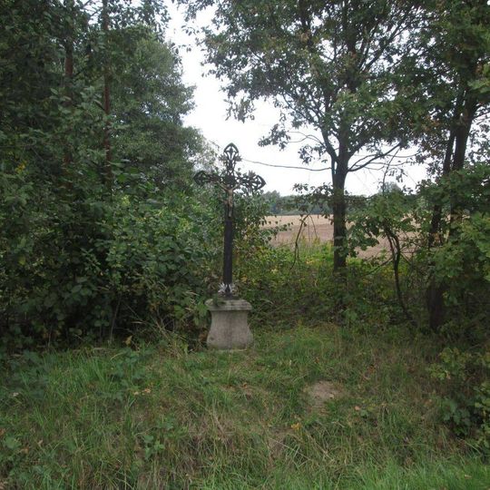 Kříž východně od Přeseky