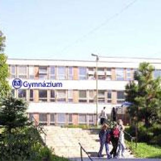 Gymnasium Exnarova