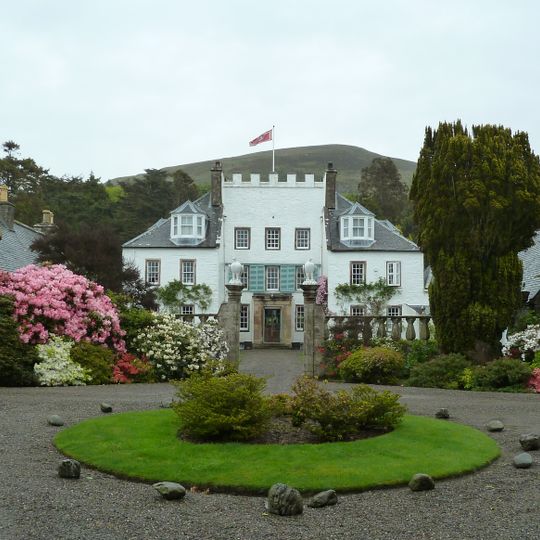 Lochryan House