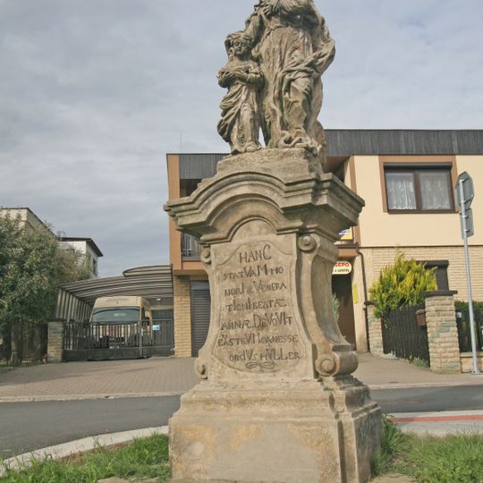 Statue of Saint Anne