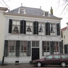 Voorstraat 4, Sommelsdijk