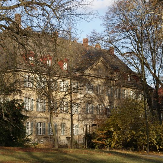 Wohn- und Geschäftshaus der Stadtbau-GmbH am Dörnberg-Park