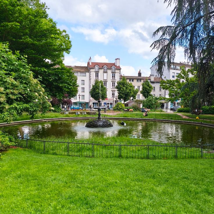 Square Arsène Vermenouze