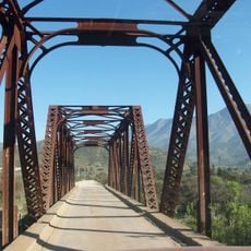 Puente metálico Tilama