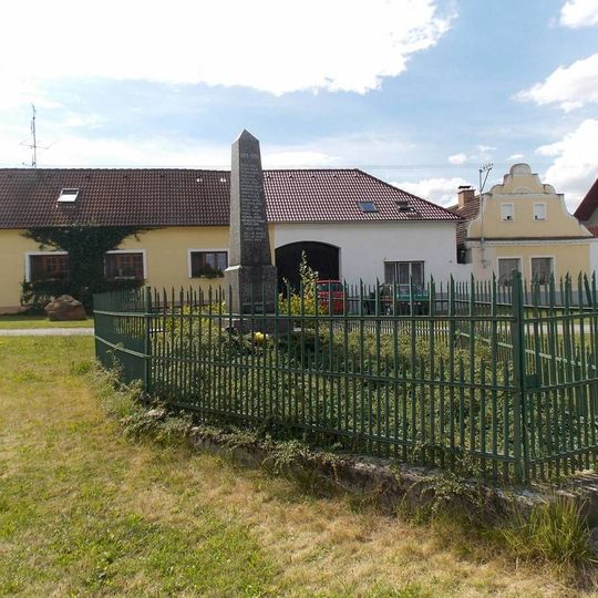 Pomník obětem světových válek v Heřmani