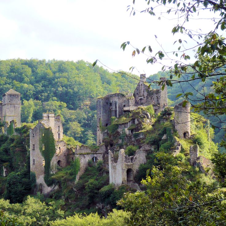 Tours de Merle