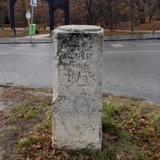 228