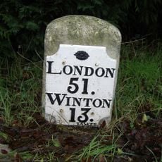 Milestone, Winchester Road, Four Marks
