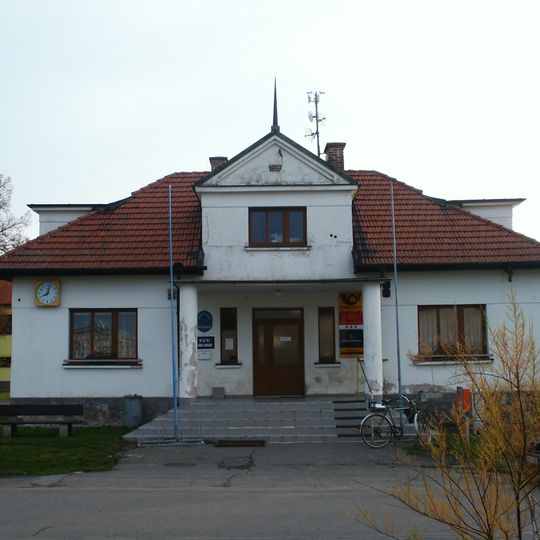 Pňov-Předhradí municipal office
