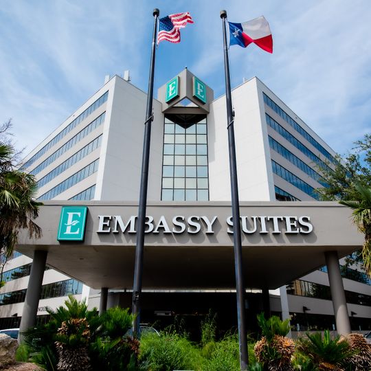 Embassy Suites by Hilton Austin Downtown South Congress