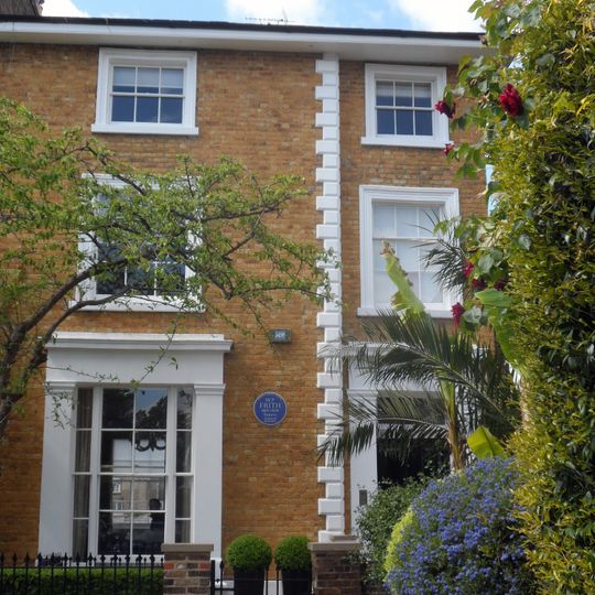 114 And 115, Clifton Hill Nw8