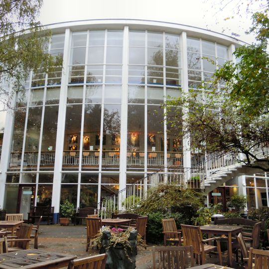 Yvonne Arnaud Theatre