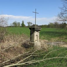 Kříž u silnice ze Svojkova do Starého Šidlova