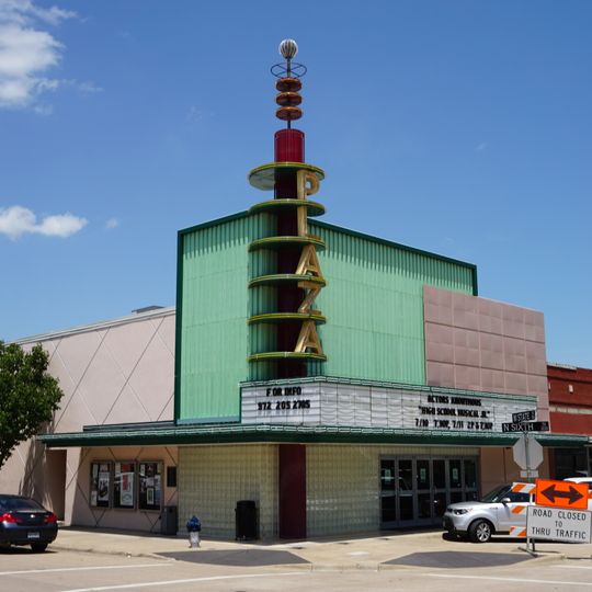 Plaza Theatre