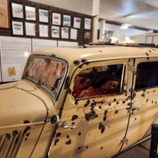 Bonnie & Clyde Ambush Museum