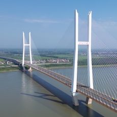 Chibi Yangtze River Bridge