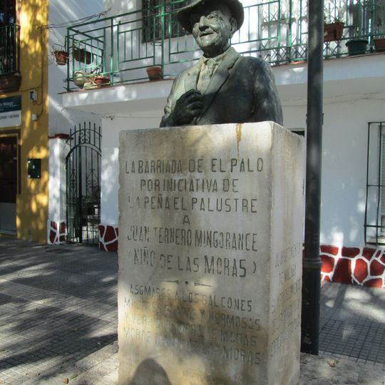 Monument to Niño de las Moras