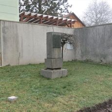 Pomník obětí okupace 1939-45 na Žižkově náměstí v Rakovníku