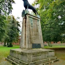 Löwendenkmal am Lübecker Dom