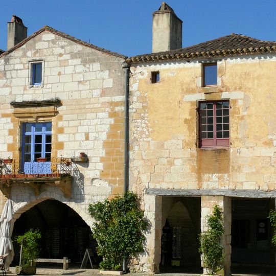 Maison à couvert, 27-29 rue Saint-Jacques