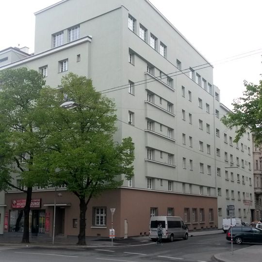 Gemeindebau Hütteldorfer Straße 3-5