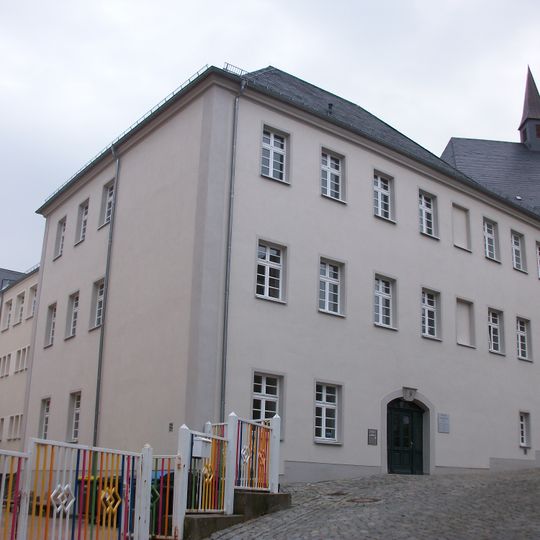 Vorderer Gebäudeteil der ehemaligen Münze, heute Stadtarchiv Schulgasse 9