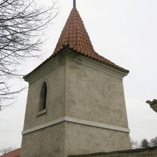 Zvonice u hřbitova ve Velvarech