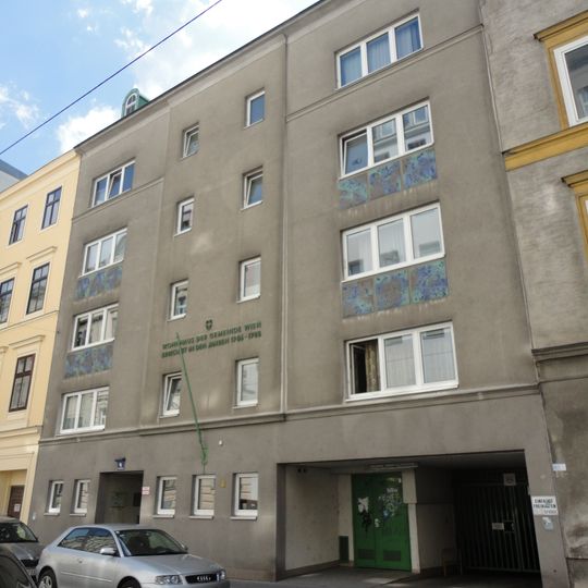 Wohnhausanlage Untere Weißgerberstraße 4