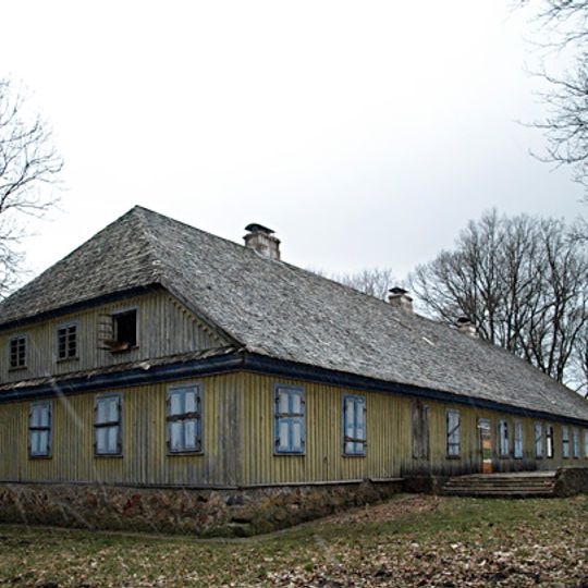 Šateikiai manor