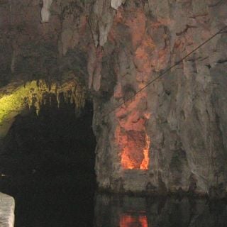 Pertosa Caves