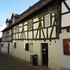 Burggrabenstraße 22