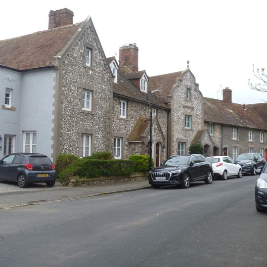 32-38, Church Street